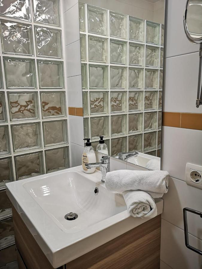 señores curas Conil De La Frontera Exterior foto